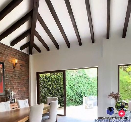 Casa de 4 alcobas en venta en Loma Del Escobero, Envigado, 1623 m² · foto 7 de 18