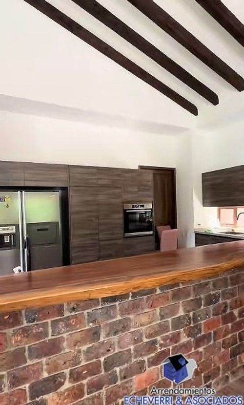 Casa de 4 alcobas en venta en Loma Del Escobero, Envigado, 1623 m² · foto 13 de 18