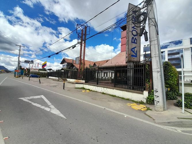 Local en venta en El Rocio, Cajicá, 700 m² · foto 2 de 24