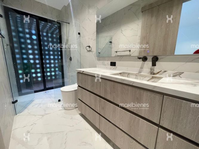 Apartamento de 4 alcobas en arriendo en El Chuscal, El Retiro, 400 m² · foto 10 de 24