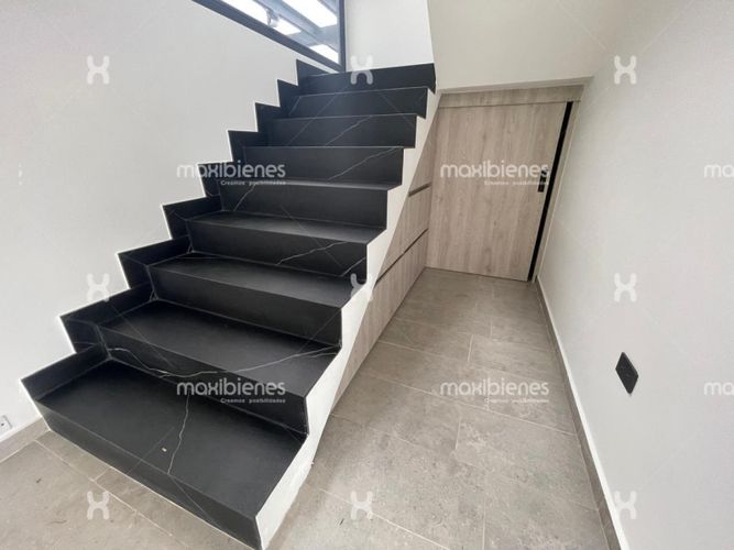 Apartamento de 4 alcobas en arriendo en El Chuscal, El Retiro, 400 m² · foto 14 de 24