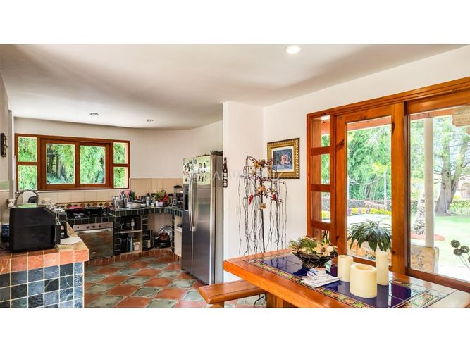 Casa de 4 alcobas en venta en Llano Grande, Rionegro, 320 m² · foto 7 de 8