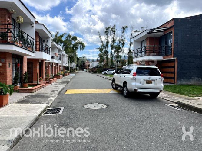 Casa de 2 alcobas en venta en La Ceja, 153 m² · foto 7 de 24