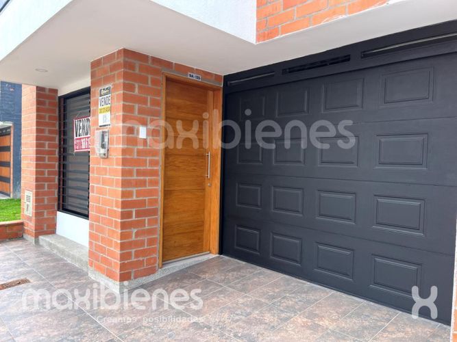 Casa de 2 alcobas en venta en La Ceja, 153 m² · foto 10 de 24