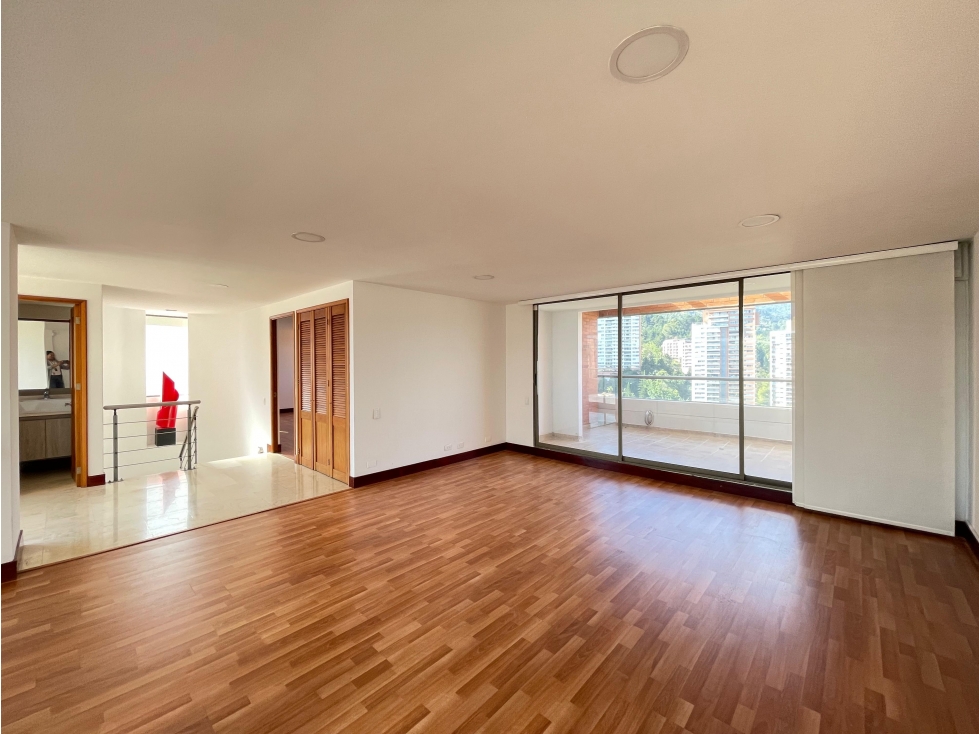 Apartamento en arriendo en La Calera, Medellín · foto 2 de 18
