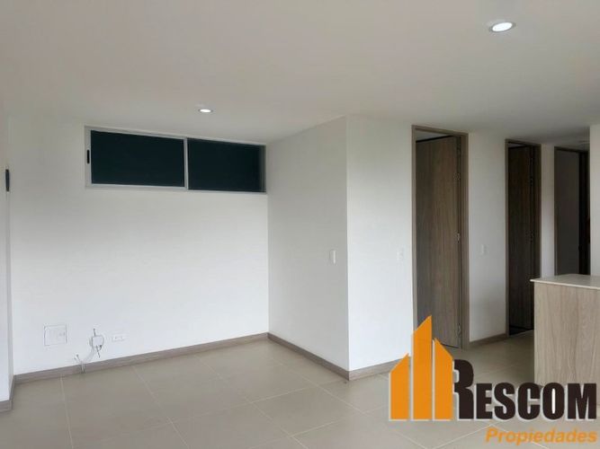 Apartamento de 3 alcobas en venta en La Macarena, Rionegro, 77 m² · foto 4 de 14