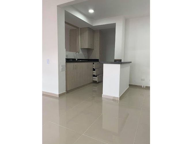 Apartamento de 2 alcobas en venta en Bochalema, Cali, 59 m² · foto 7 de 15