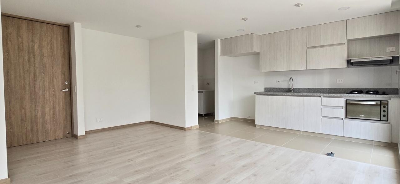 Apartamento en venta en Ditaires, Itagüí · foto 3 de 14