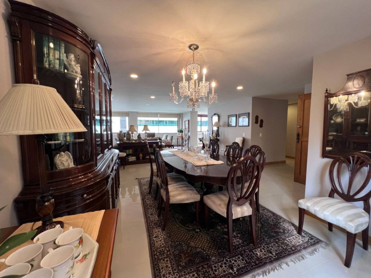Apartamento en venta en La Tomatera, Medellín 2