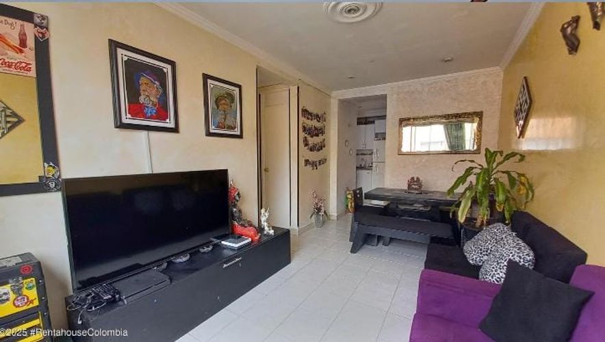 Apartamento en venta en Britalia, Bogotá · foto 6 de 17