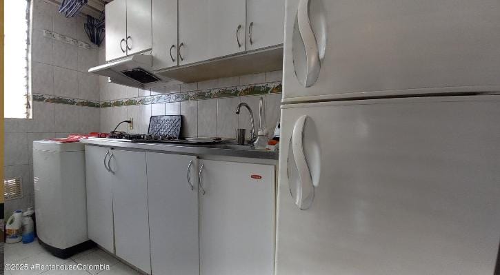 Apartamento en venta en Britalia, Bogotá · foto 7 de 17