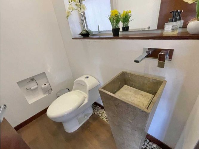 Casa de 4 alcobas en venta en La Violeta, Sopó, 287 m² · foto 9 de 24