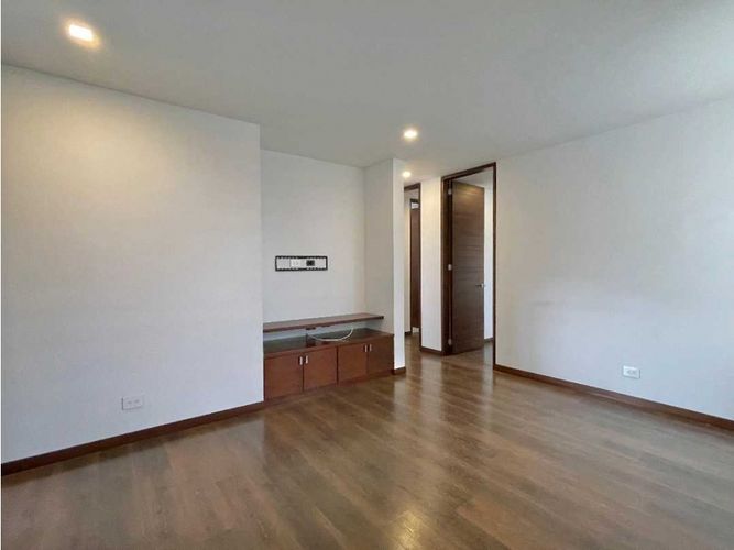 Casa de 4 alcobas en venta en La Violeta, Sopó, 287 m² · foto 22 de 24