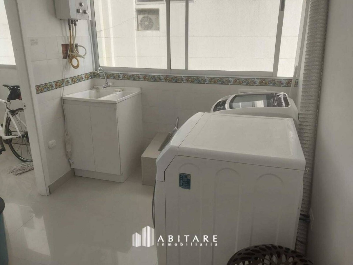 Apartamento en arriendo en El Laguito, Cartagena · foto 21 de 24