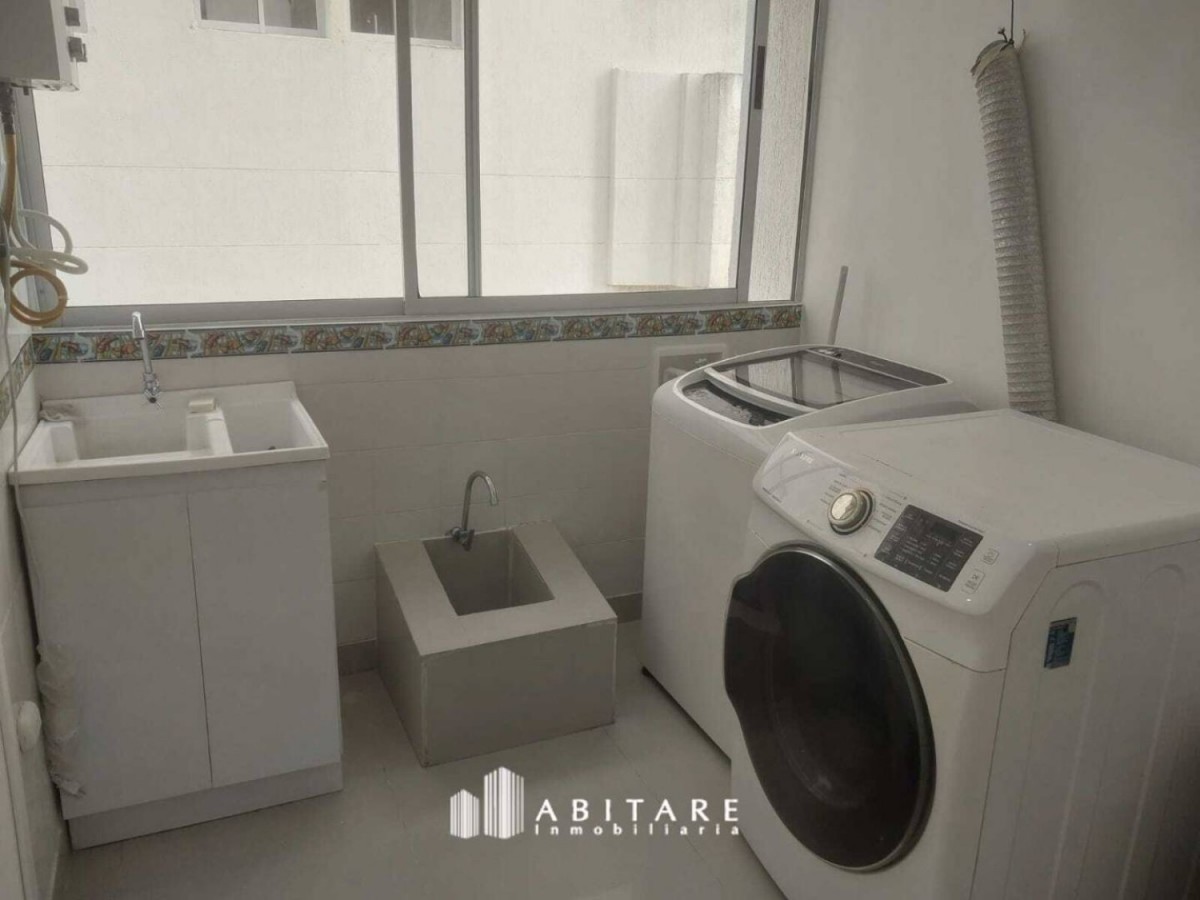 Apartamento en arriendo en El Laguito, Cartagena · foto 22 de 24