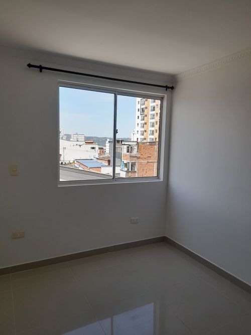 Apartamento de 2 alcobas en venta en Universidad, Bucaramanga, 54 m² · foto 2 de 14