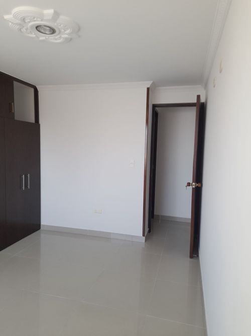 Apartamento de 2 alcobas en venta en Universidad, Bucaramanga, 54 m² · foto 4 de 14