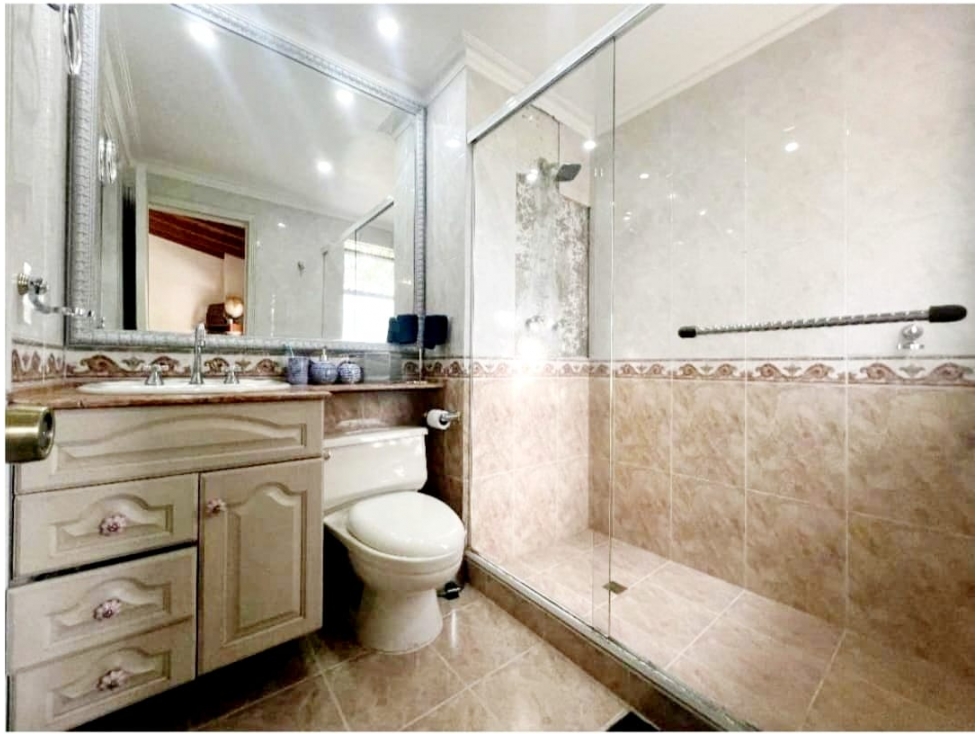 Casa en arriendo en La Calera, Medellín · foto 18 de 23