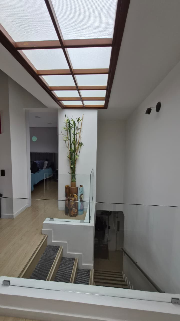 Apartamento en venta en Gratamira, Bogotá · foto 9 de 18
