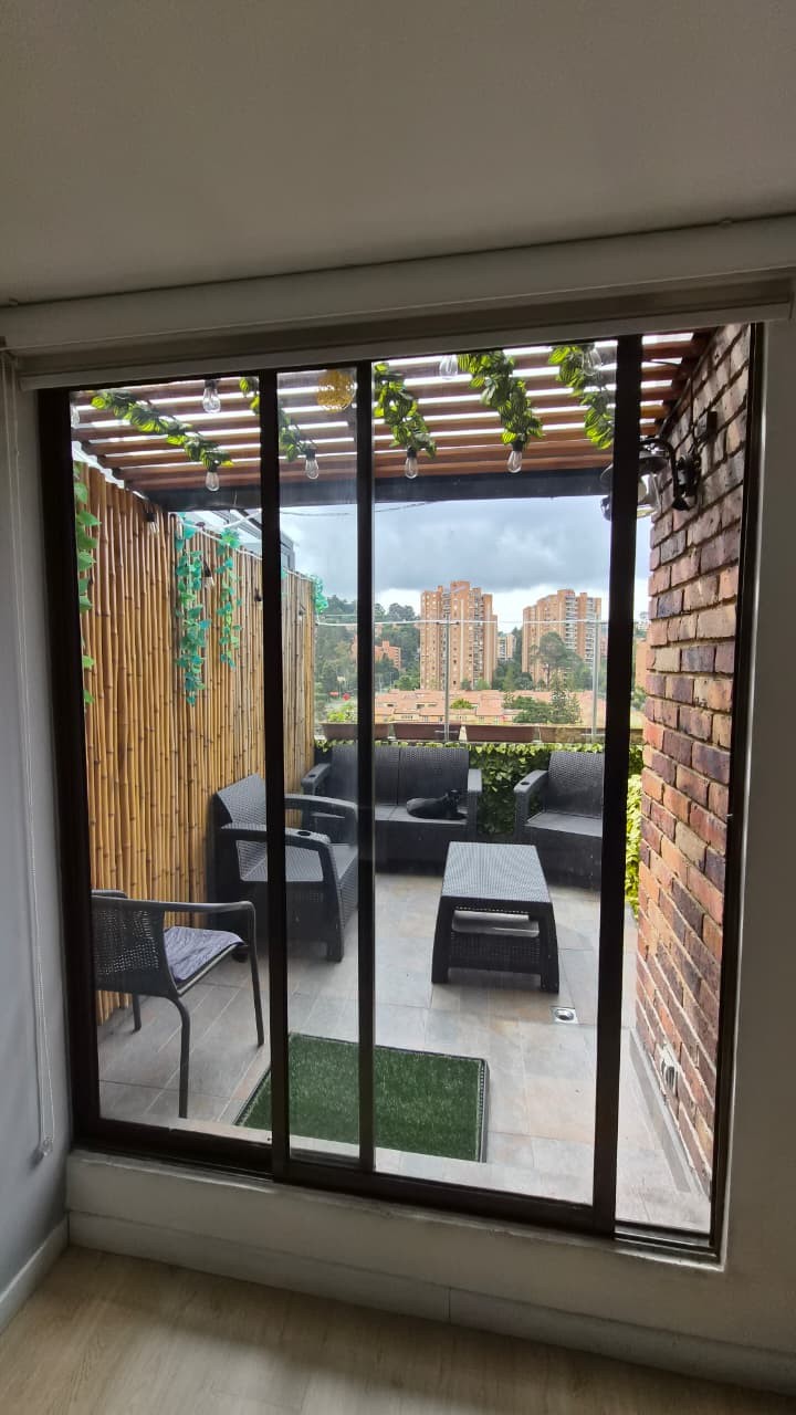 Apartamento en venta en Gratamira, Bogotá · foto 6 de 18