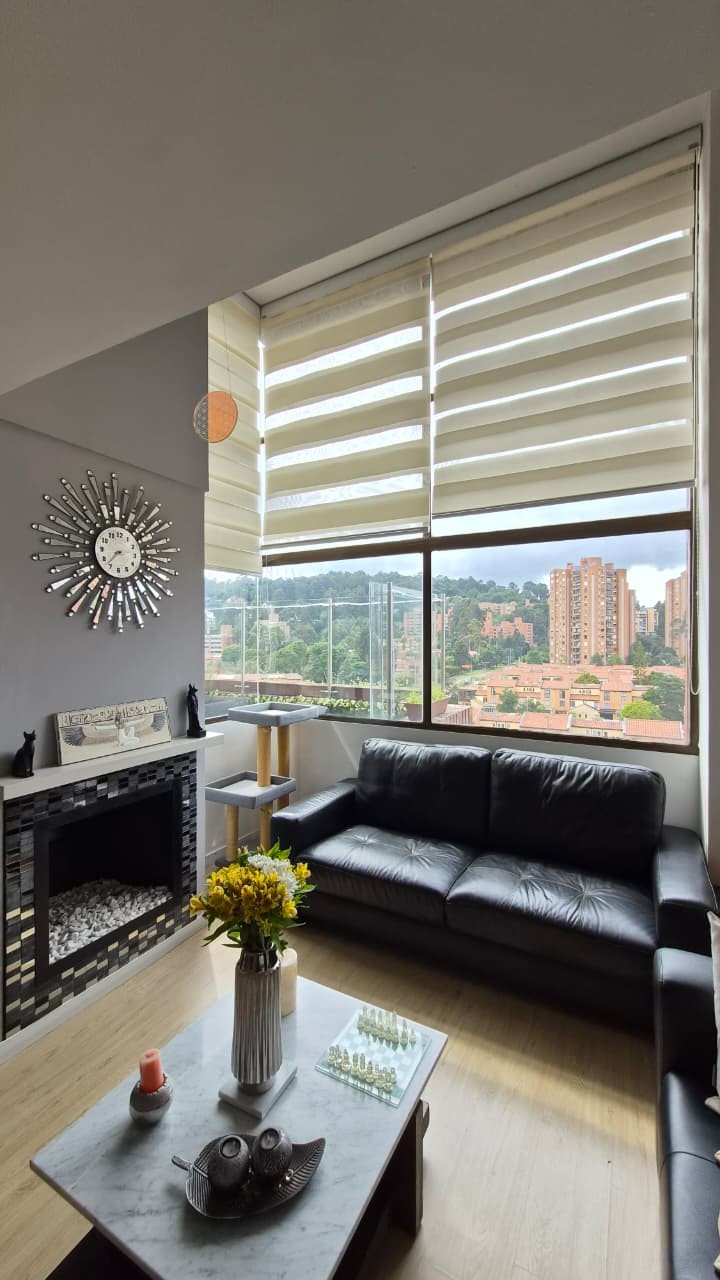 Apartamento en venta en Gratamira, Bogotá · foto 5 de 18