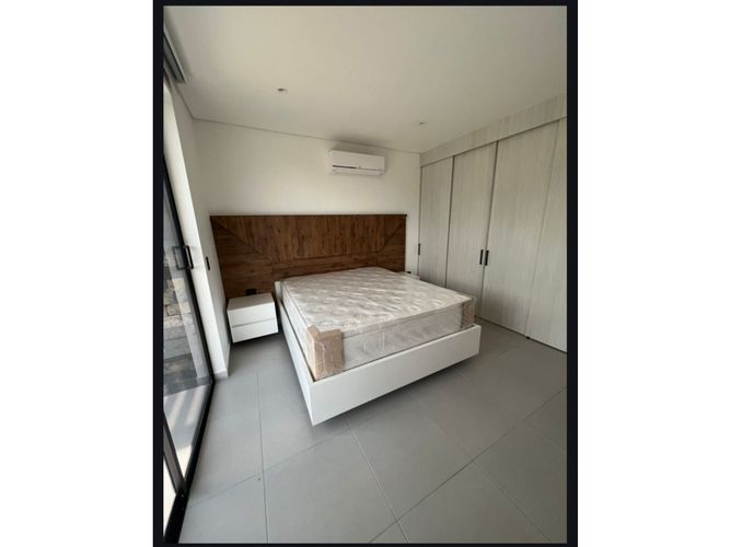 Casa de 4 alcobas en venta en Otra Banda, Medellín, 200 m² · foto 4 de 8