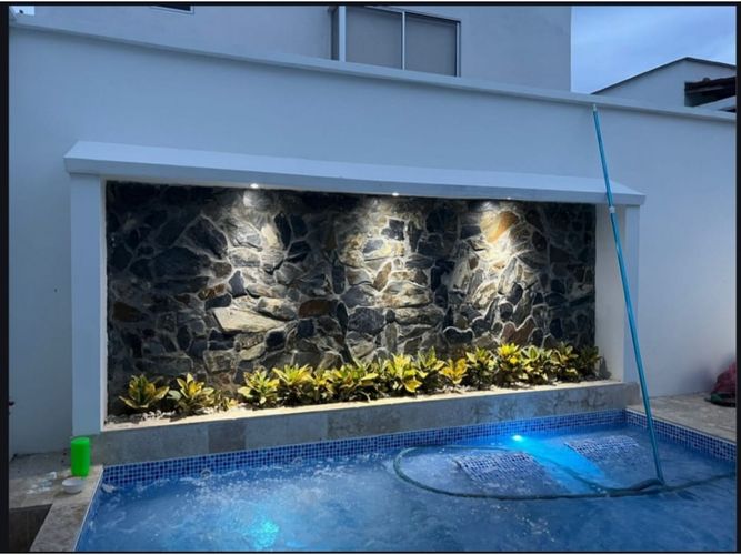Casa de 4 alcobas en venta en Otra Banda, Medellín, 200 m² · foto 6 de 8