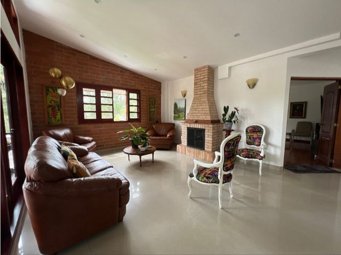 Casa de 4 alcobas en venta en Las Palmas, Envigado, 500 m² · foto 3 de 18