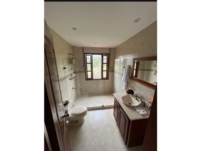 Casa de 4 alcobas en venta en Las Palmas, Envigado, 500 m² · foto 13 de 18