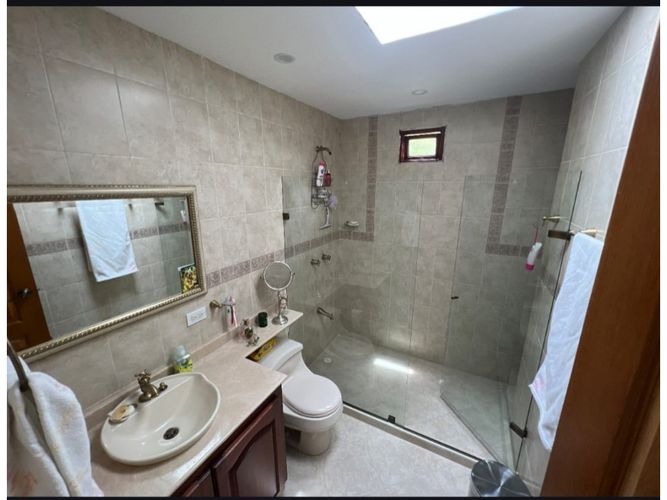Casa de 4 alcobas en venta en Las Palmas, Envigado, 500 m² · foto 15 de 18