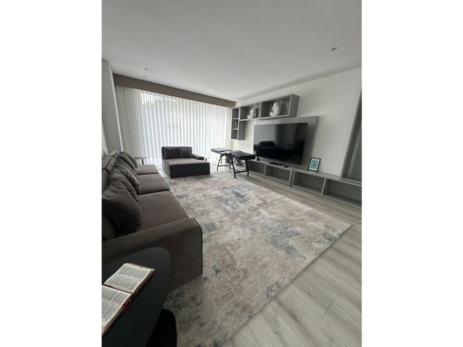 Casa de 5 alcobas en venta en Las Palmas, Envigado, 830 m² · foto 8 de 23