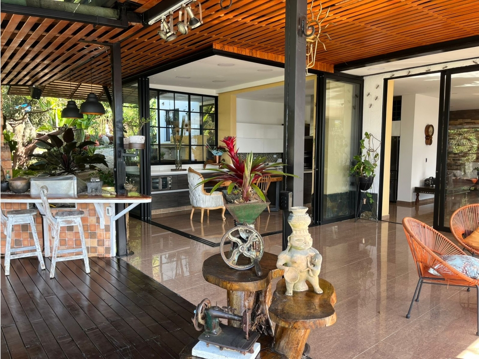 Casa en Arriendo en Las palmas, Medellín