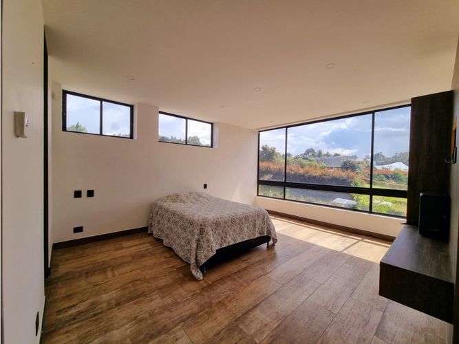 Casa de 4 alcobas en venta en Vía Las Palmas, Medellín, 563 m² · foto 15 de 24
