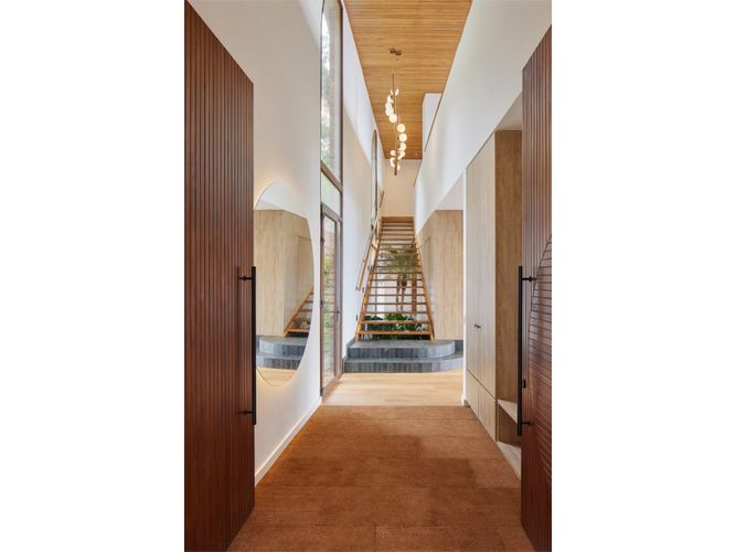 Casa de 4 alcobas en venta en Las Palmas, Medellín, 635 m² · foto 6 de 21