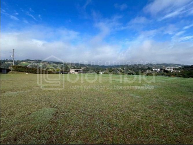 Lote en venta en Pantanillo, Envigado, 2151 m² · foto 7 de 22