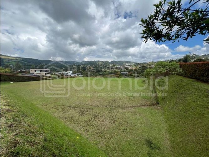 Lote en venta en Pantanillo, Envigado, 2151 m² · foto 20 de 22