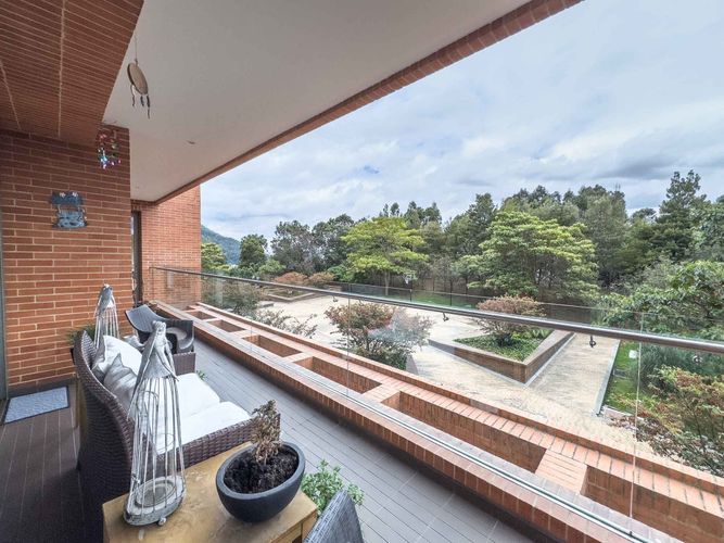 Apartamento en venta en Santa Barbara Alta, Bogotá · foto 1 de 22