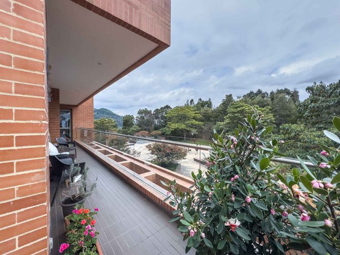 Apartamento en venta en Santa Barbara Alta, Bogotá · foto 2 de 22