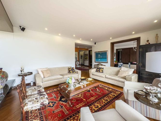 Apartamento en venta en Santa Barbara Alta, Bogotá · foto 6 de 22