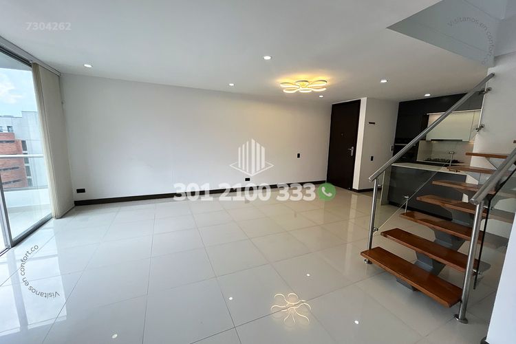 Apartamento de 3 alcobas en venta en Loma Del Chocho, Envigado, 110 m² · foto 3 de 24