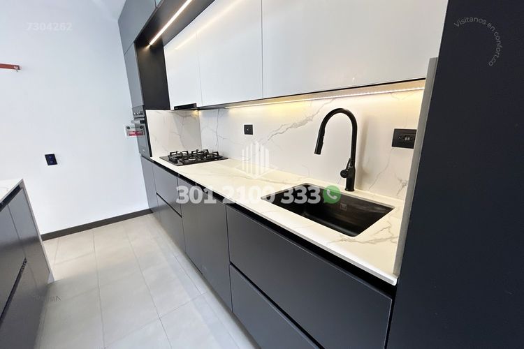Apartamento de 3 alcobas en venta en Loma Del Chocho, Envigado, 110 m² · foto 9 de 24