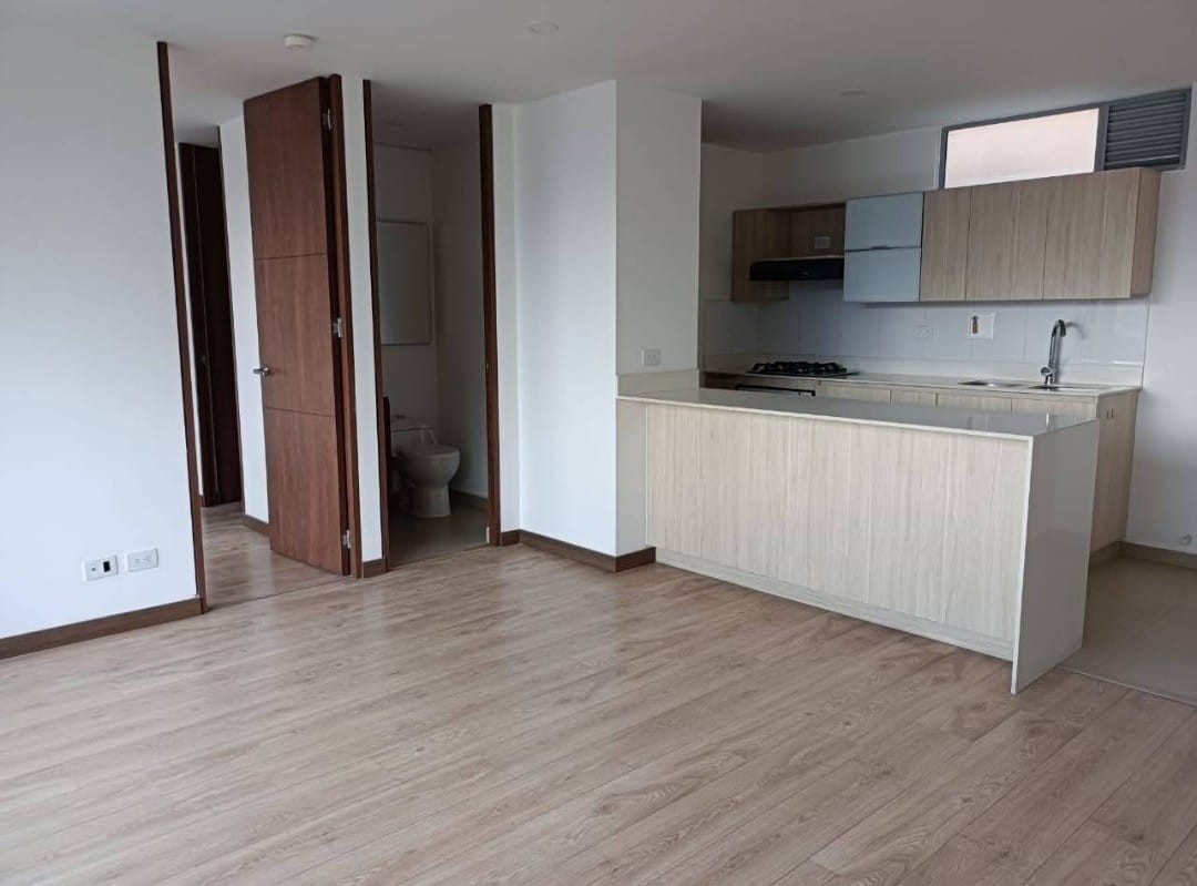 1BR Apartment in El tesoro (78 m²) - 2