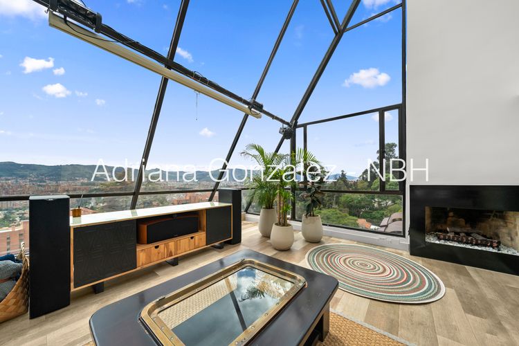 Apartamento de 5 alcobas en venta en Cerros De Suba, Bogotá, 435 m² · foto 4 de 19