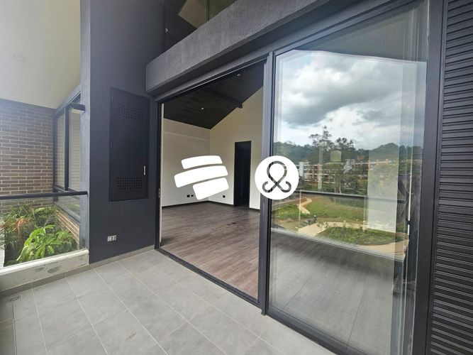 Apartamento de 1 alcoba en venta en San Diego, Medellín, 74 m² · foto 14 de 15