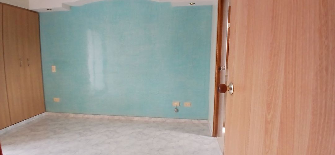 Casa de 3 alcobas en venta en Versalles, Floridablanca, 110 m² · foto 11 de 22