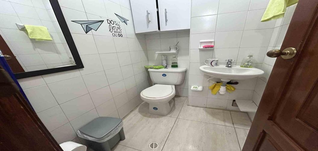 Oficina en venta en Sector Lago Uribe, Pereira, 30 m² · foto 2 de 12