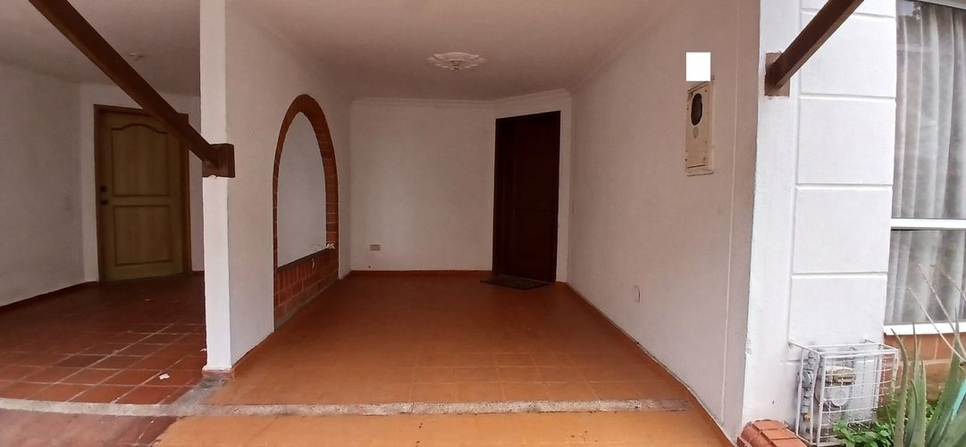 Casa de 3 alcobas en venta en Versalles, Floridablanca, 110 m² · foto 21 de 22