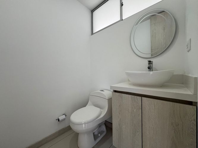 Casa de 3 alcobas en venta en El Porvenir, Rionegro, 168 m² · foto 17 de 18