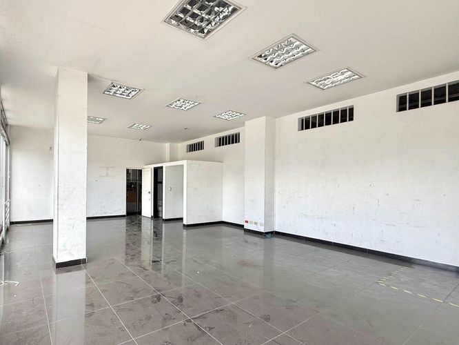 Bodega en arriendo en Centenario, Pereira, 186 m² · foto 2 de 8