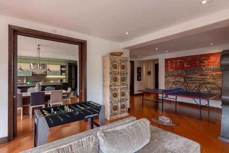 Apartamento de 3 alcobas en venta en Cerros De Los Alpes, Bogotá, 326 m² · foto 9 de 24